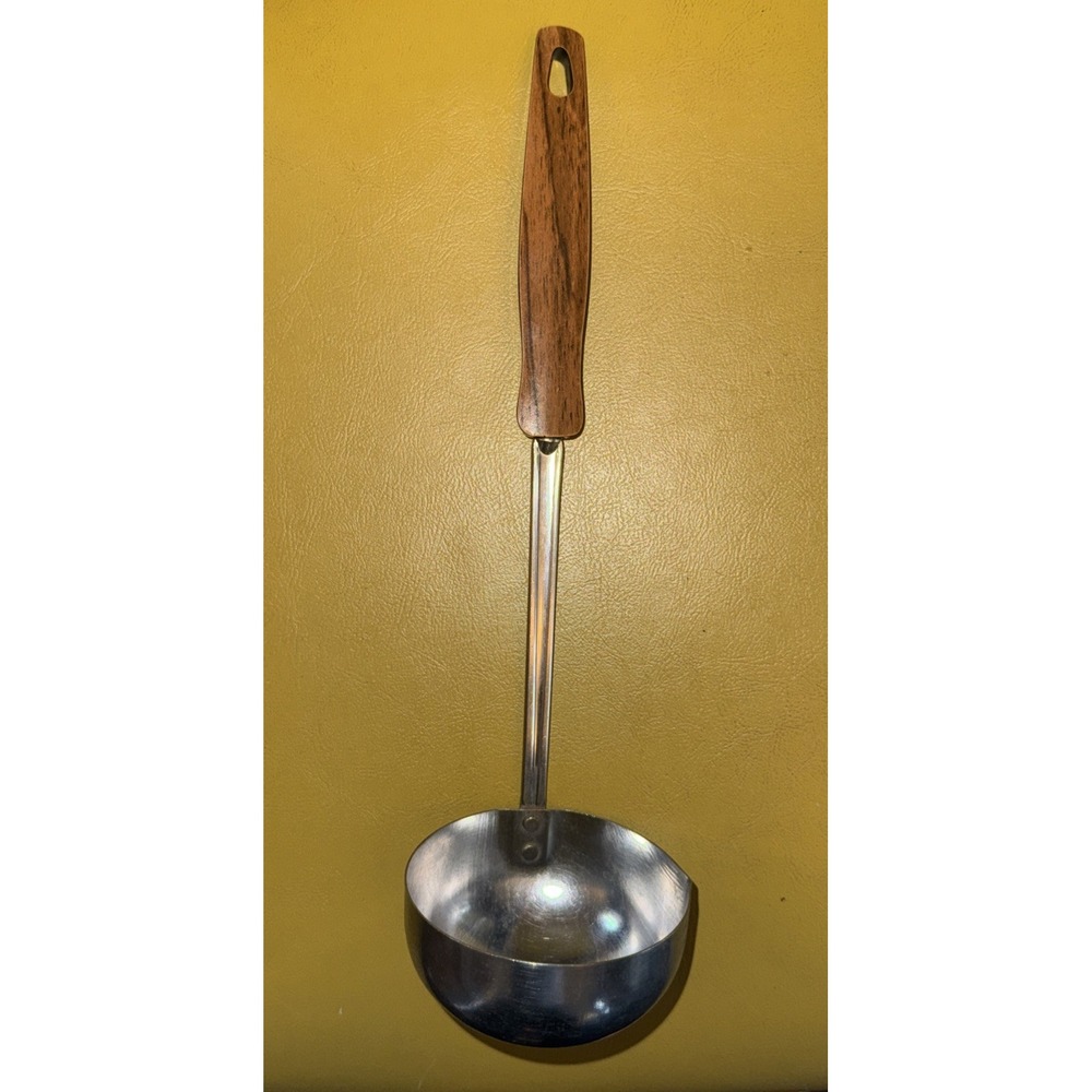Ekco Kitchen Ladle Stainless Steel Wood Grain Handle 11" Vintage MCM Retro EUC